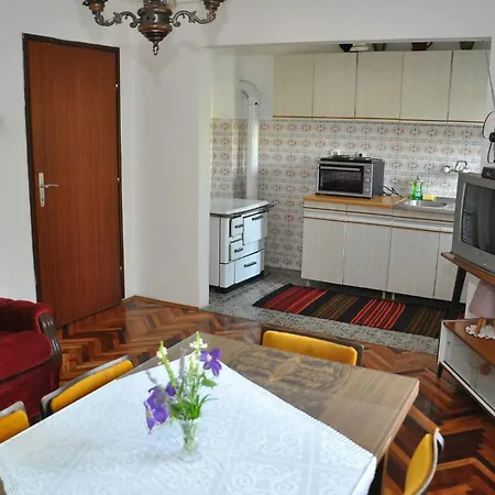 Seosko Turisticko Domacinstvo Badrkic 아파트