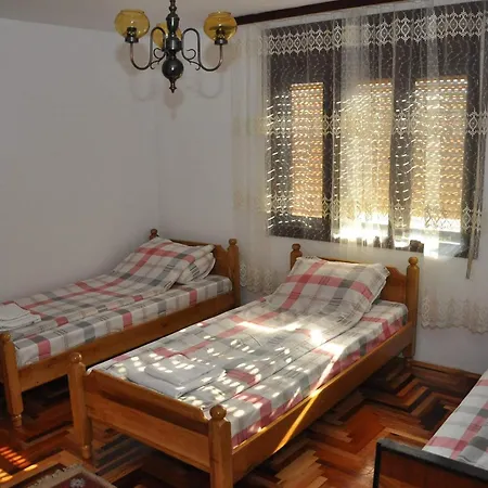 Seosko Turisticko Domacinstvo Badrkic